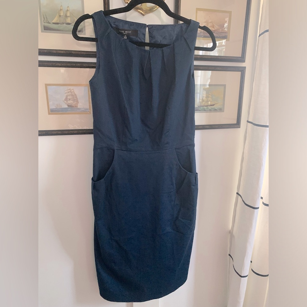 Nine West Deep Navy Blue Chambray Sheath Dress w/Pockets Sleeveless Women Sz 4